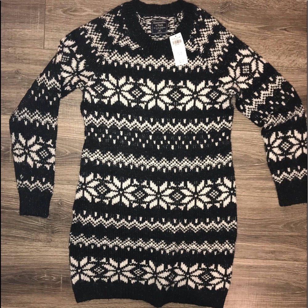 Abercrombie and Fitch Sweater Dress Medium